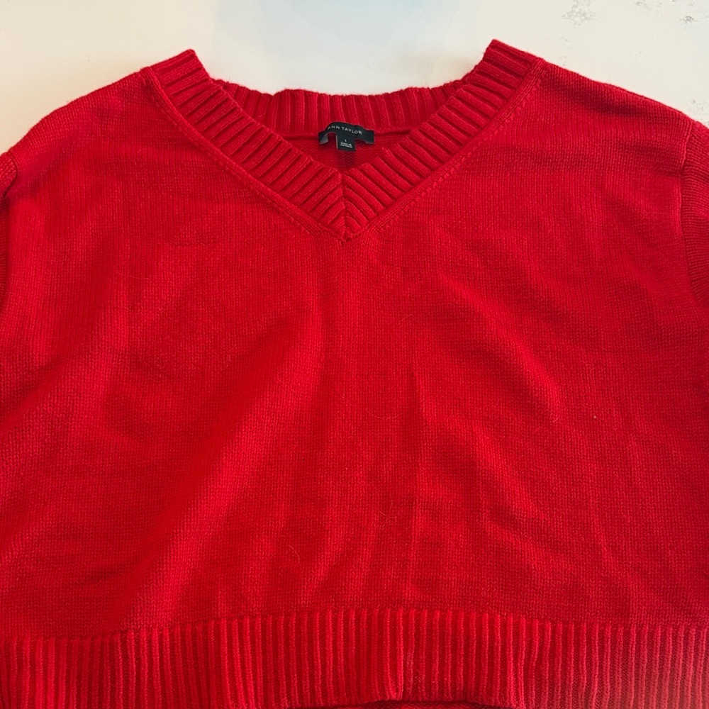 Ann Taylor V-Neck Sweater in Vibrant Red